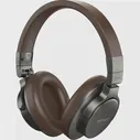 Компактные студийные закрытые динамические наушники Behringer BH 470