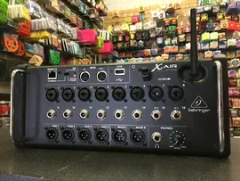 Behringer XR16