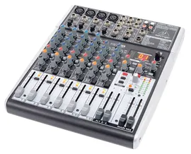 Аналоговый микшер Behringer XENYX X 1204USB
