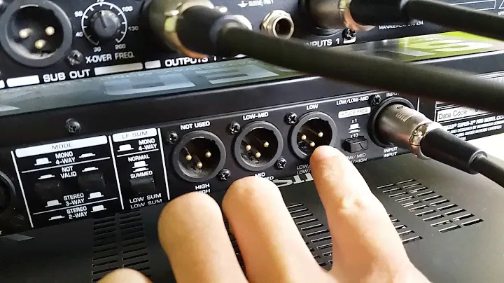 Ligação Crossover behringer CX3400 - 3 Way Stereo 2/2