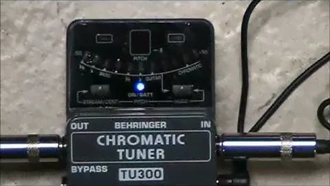 Behringer TU300 Tuner Pedal quick review