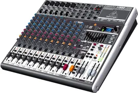 Микшер Behringer XENYX X1832USB