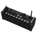 Behringer XR12 Микшерный пульт цифровой