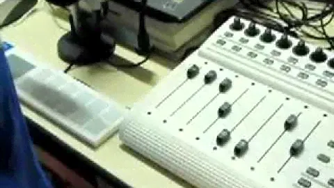 Behringer BCF 2000