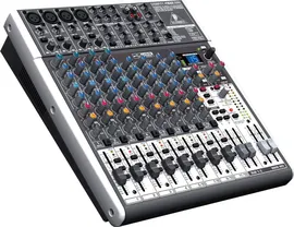 Behringer X1622USB микшерный пульт