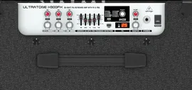 BEHRINGER K900FX Комбоусилитель