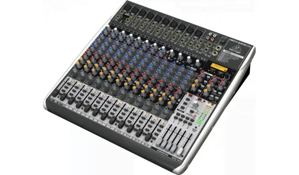 BEHRINGER QX2442USB микшер 16 каналов, USB/Audio интерфейс