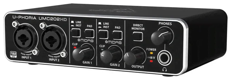 Внешняя звуковая карта Behringer U-Phoria UMC202HD-0