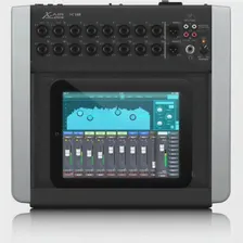 Цифровой микшер Behringer X AIR X18