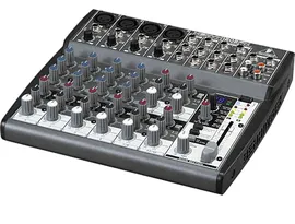 Behringer Xenyx 1202FX - Компактный малошумящий ми