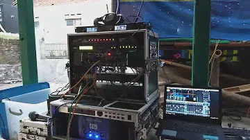 Behringer x-air 12