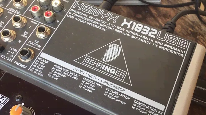 Mesa De Som Analógica Xenyx X1832usb Behringer