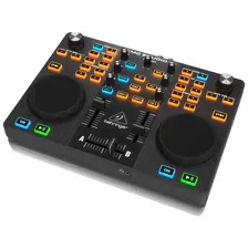 BEHRINGER CMD STUDIO 2A