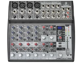 Behringer XENYX 1202FX Микшерный пульт, 8 каналов