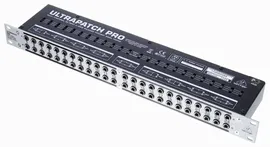 Патчбэй Behringer PX3000 Ultrapatch Pro