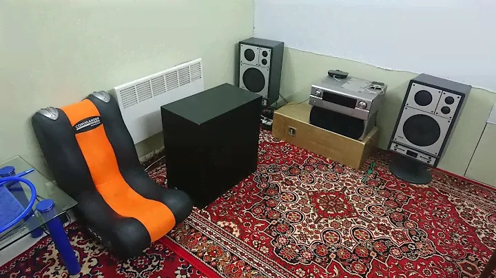 Активный сабвуфер BEHRINGER TRUTH B2092A 360 Watt